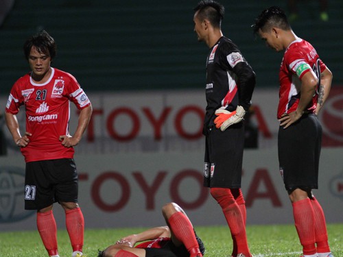 Tổng kết V.League 2015 (Kỳ 8) – CLB ĐT.LA: “Tiền nào của nấy”