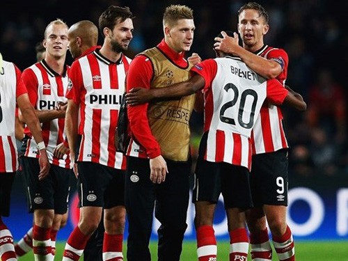 01h45 (22/10), Wolfsburg - PSV Eindhoven: 40 năm không nụ cười trên nước Đức
