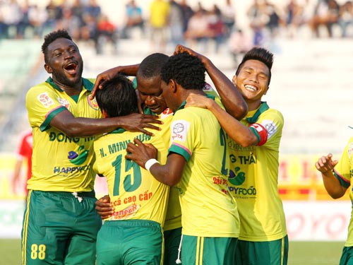 Tổng kết V.League 2015 (Kỳ 10) - CLB Đồng Tháp: Cái khó ló cái khôn