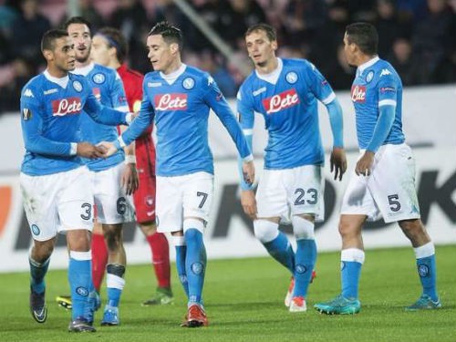 Midtjylland 1-4 Napoli: Đại thắng sân khách, Napoli có ngôi đầu