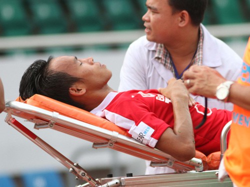 VCK U.21 QG báo Thanh niên - Cúp Clear Men 2015: Thủy chiến