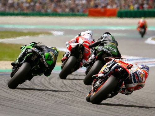 Cảm nhận tiếng động cơ xé gió tại MotoGP 2015 chặng Sepang Malaysia