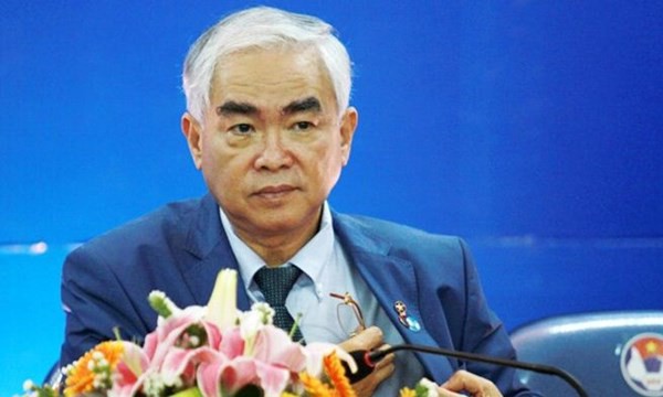 Nhà báo Nguyễn Nguyên: Chủ tịch VFF lâm bệnh