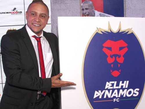 Roberto Carlos: “Ông trùm” Selecao tương lai