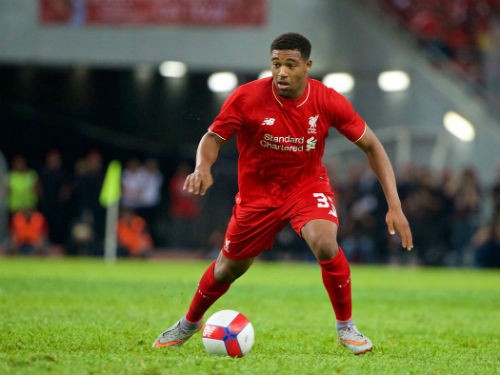 Pha chuyền bóng ảo diệu của sao trẻ Liverpool