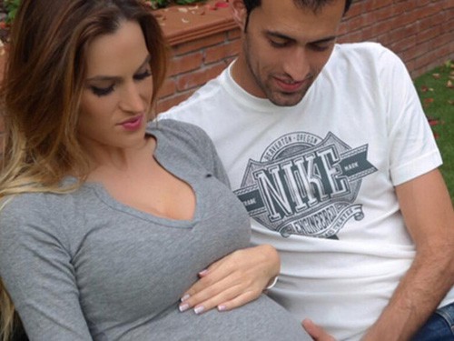 Sergio Busquets sắp đón “hoàng tử”