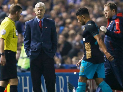 Chấn thương là tại…Wenger