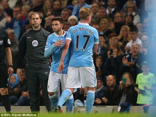 Jamie Redknapp: “Người Anh thực sự lâm nguy”