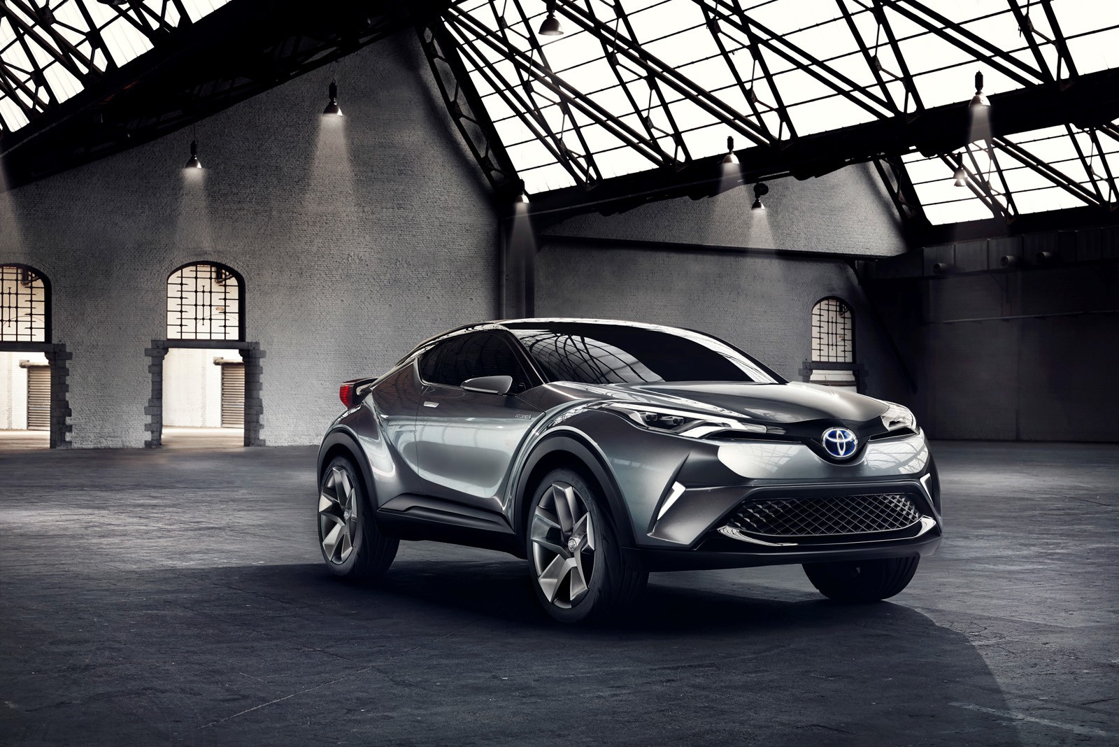 Toyota Auris Cross sẽ xuất xưởng năm 2016