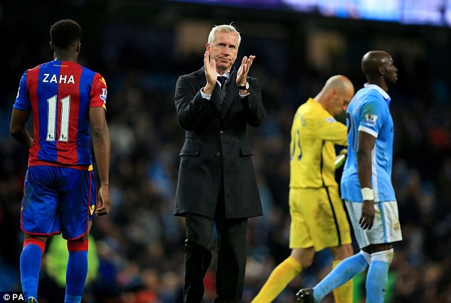 Crystal Palace: Nỗi buồn 24 năm