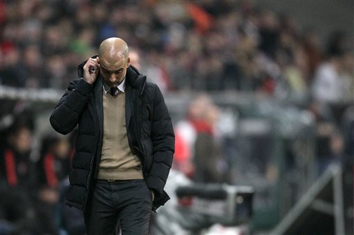 Pep tiếc nuối vì Bayern bị Frankfurt cầm hòa