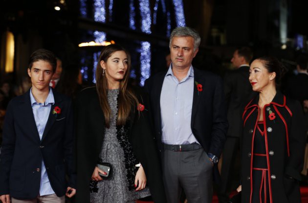 Gia đình tiếp thêm sức mạnh cho Mourinho
