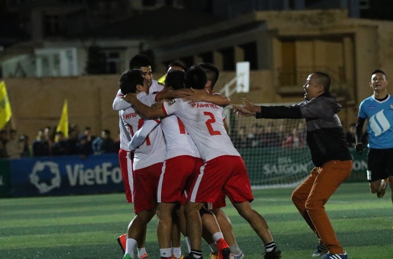 Hanel 1-0 Thành Đồng: Ngã đau phút cuối trận