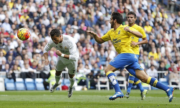Vòng 10 La Liga 2015/16: Real và Barca bứt tốc