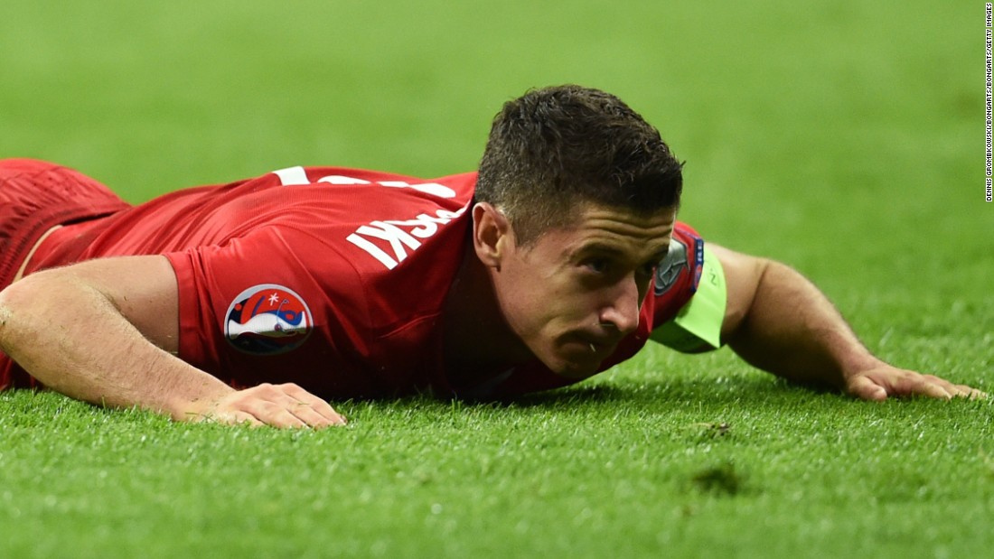 02h45 (05/11), Bayern Munich - Arsenal: Lewy xa tầm “đại pháo”