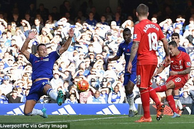 Tuyệt phẩm bắn hạ Chelsea đẹp nhất vòng 11 Premier League
