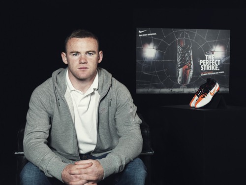 Wayne Rooney: Phong độ đi xuống, thương hiệu vẫn tăng