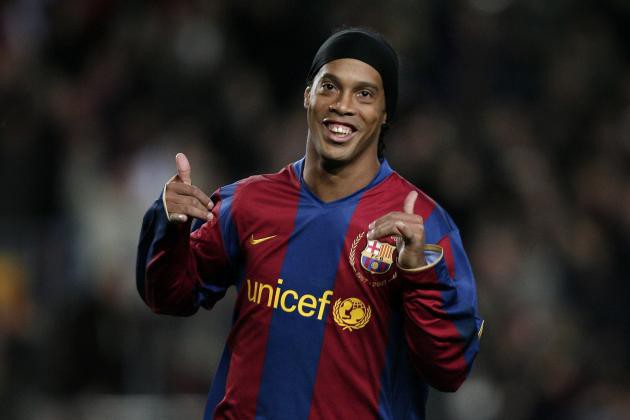 Xỏ giày cùng Ronaldinho học chiêu flip flap