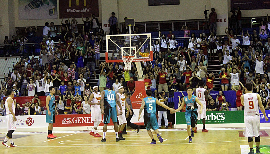 ABL 2015/16: Saigon Heat thua đầy tiếc nuối