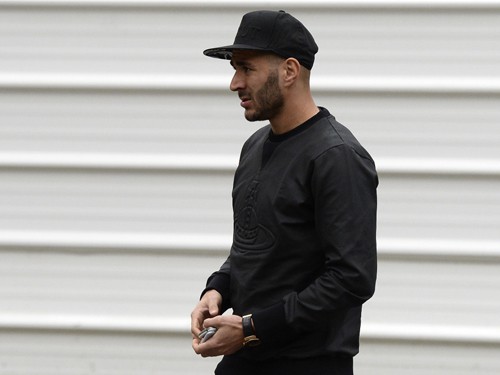 Ngoài tống tiền, Benzema còn buôn ma túy?