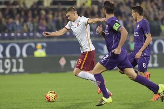 Roma: Xong hàng công lại hỏng hàng thủ