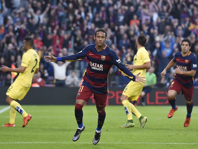 Barcelona 3-0 Villarreal: Tam tấu khuyết một, Barca vẫn lên đỉnh