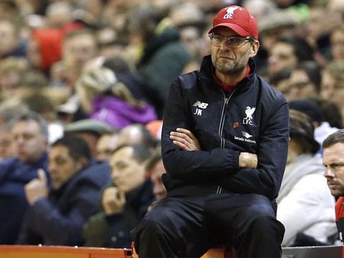 Juergen Klopp: “Tôi thấy mình cô đơn giữa Anfield”