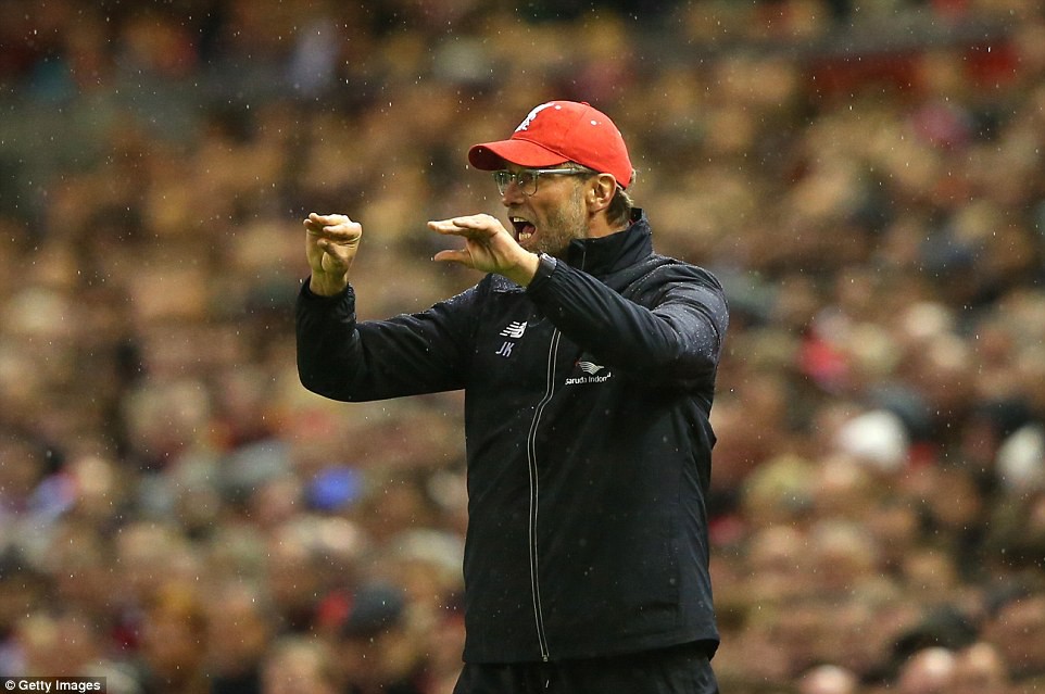 Liverpool 1-2 Crystal Palace: Klopp đã biết đến trái đắng