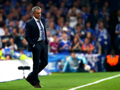Café 24h số 27: Cuộc khủng hoảng của Mourinho
