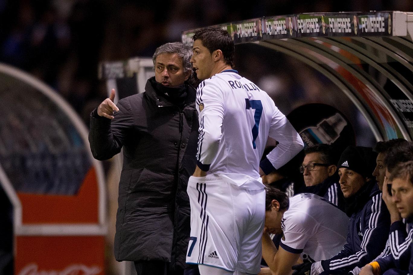 Cris Ronaldo muốn tái hợp với Mourinho