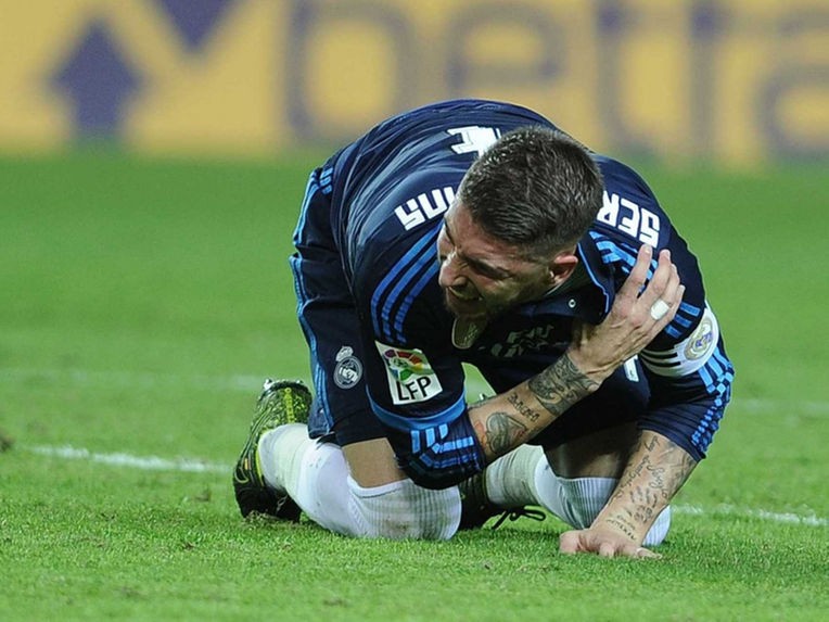Ramos hết đau, sẵn sàng đá Siêu kinh điển