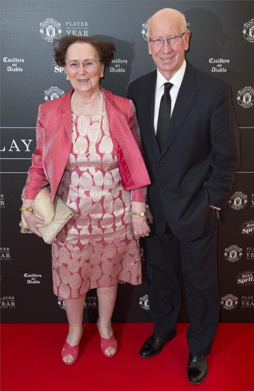 WAGs-MU-15