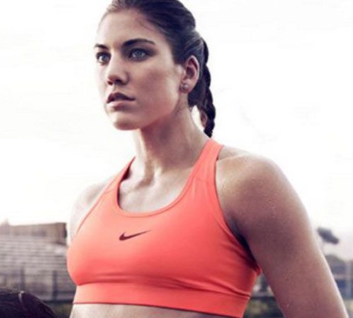 10 VĐV quyến rũ nhất thế giới 2015: Hope Solo