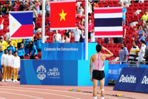 Hình ảnh gây xúc động của Đào Văn Thủy.