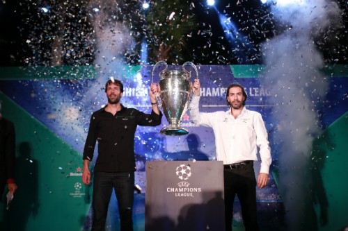 Nistelrooy_Pires