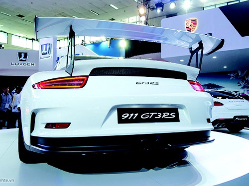 Porsche 911 GT3 RS: “Xế đua đường phố” đích thực