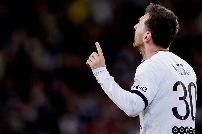 Messi vượt qua Pele và theo đuổi Ronaldo về số bàn thắng kỷ lục Messi vượt qua Pele và theo đuổi Ronaldo về số bàn thắng kỷ lục