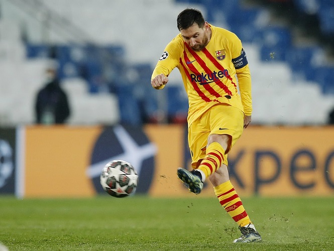 Quả phạt đền sút hỏng của Messi lẽ ra phải thực hiện lại? Quả phạt đền sút hỏng của Messi lẽ ra phải thực hiện lại?