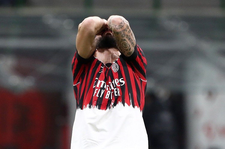 AC Milan dứt điểm 33 lần vẫn không thể ghi bàn tại Serie A
