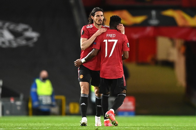 Solskjaer đáp trả đồng đội cũ khi MU ngược dòng thắng đậm Roma