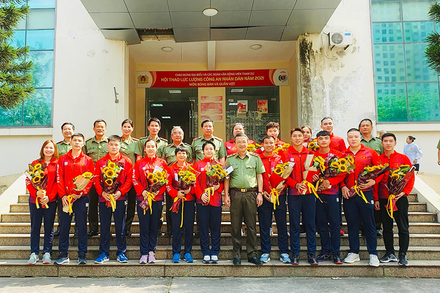 Đoàn thể thao Công an Nhân dân xuất quân khí thế dự SEA Games 31
