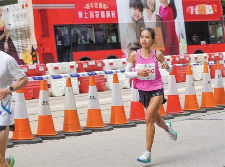 Cô gái Bình Phước trải lòng sau kỳ tích phá kỷ lục quốc gia marathon nữ