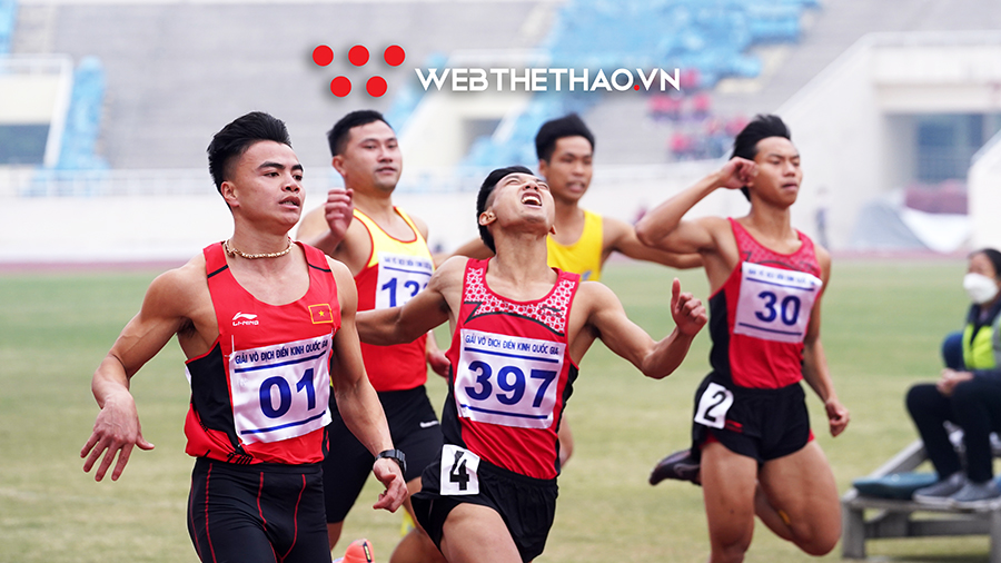 Chàng trai 18 tuổi suýt đánh bại “vua tốc độ”, mơ ước có nhiều tiền giúp bố thoát nuôi tôm thua lỗ Chàng trai 18 tuổi suýt đánh bại “vua tốc độ”, mơ ước có nhiều tiền giúp bố thoát nuôi tôm thua lỗ