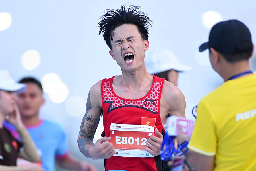 Dàn tuyển thủ điền kinh “oanh tạc” giải chạy Đền Hùng sau giải vô địch quốc gia marathon 2024