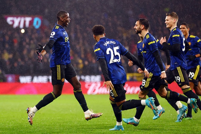 Paul Pogba đợi chờ 384 ngày để được ăn mừng với MU