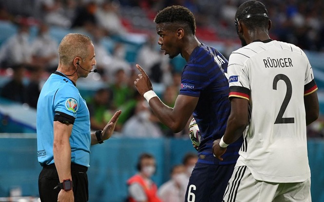 Tại sao Pogba bị Rudiger cắn nhưng trọng tài không phạt?