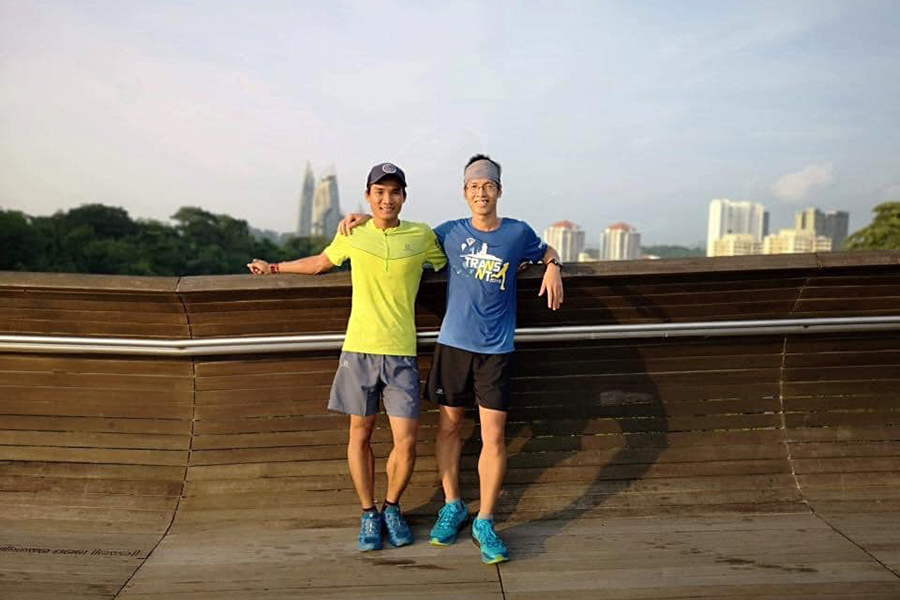 Hai “dị nhân” làng chạy Việt hỏi xoay đáp xoáy về thử thách chạy 160km trên máy Hai “dị nhân” làng chạy Việt hỏi xoay đáp xoáy về thử thách chạy 160km trên máy