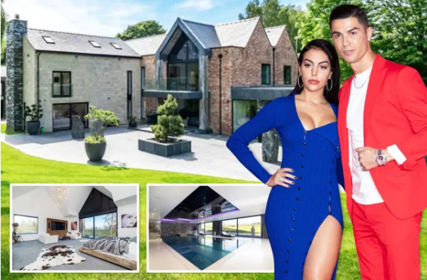Ronaldo đến Anh bằng máy bay riêng để hội quân cùng MU Ronaldo đến Anh bằng máy bay riêng để hội quân cùng MU