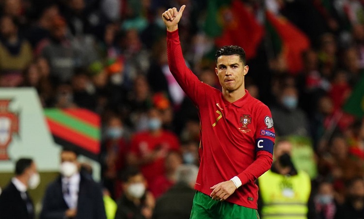 Cristiano Ronaldo: Ngôi sao lớn nhất của Bồ Đào Nha giảm dần quan trọng?