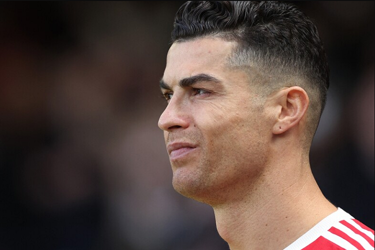 Câu nói đau lòng của Ronaldo sau khi đứa con trai mới sinh qua đời